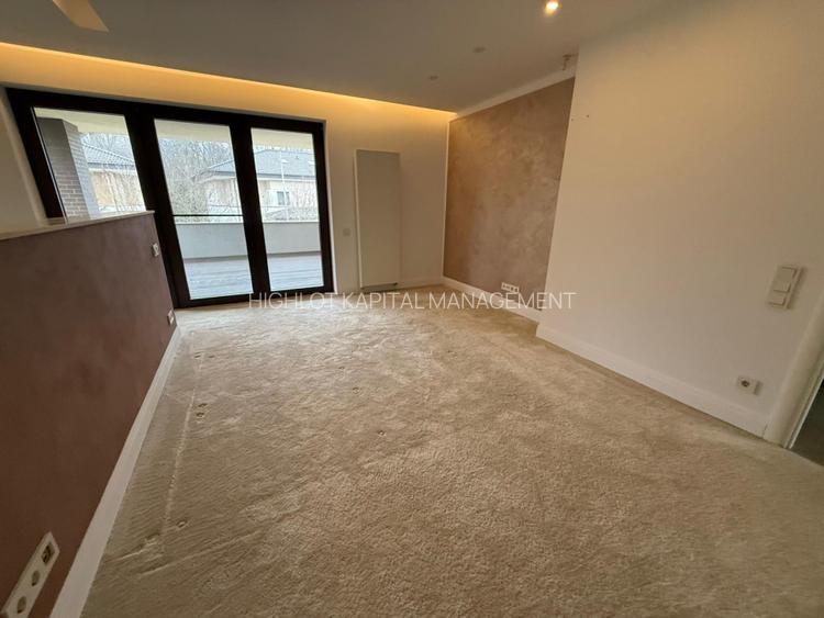 OXFORD GARDENS | VILA LA PADURE CU  PISCINA | 4 DORMITOARE COMPLET RENOVATA - 15