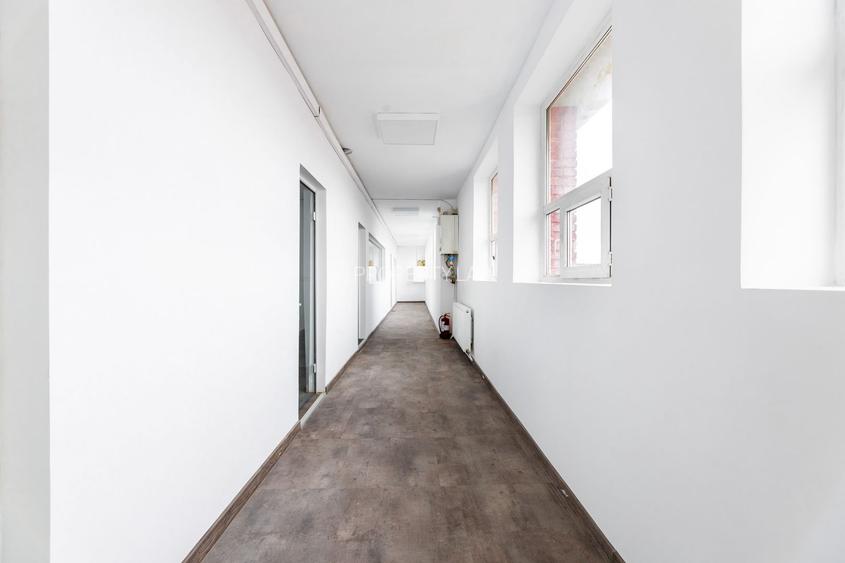 Spațiu de birouri de închiriat în zona UTA - 4