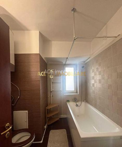 3 Camere de inchiriat | Unirii/Libertatii | Parcare | Centrala - 3