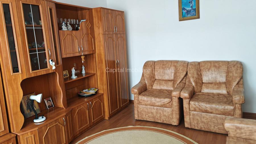 De vanzare apartament spatios cu 4 camere decomandate, zona gării - 11