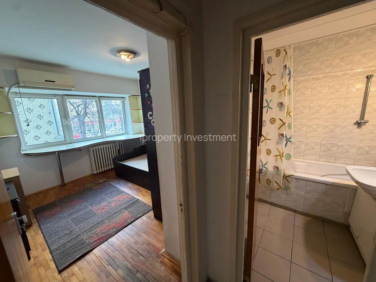 Piața Victoriei | 2 camere | Etaj 1 | Bloc 1980 | Balcon închis - 12