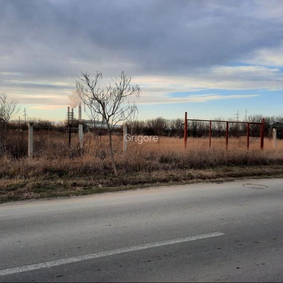 Teren intravilan Ișalnița 2200 mp, 2 intrări, utilități, 75€/mp - 3