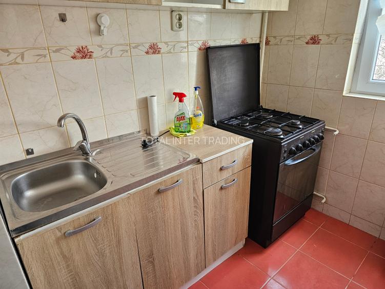 Dr.Taberei - Sibiu - 6/10 - mobilata, utilata, aer conditionat, pat, 1500 Lei - 12