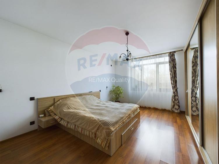 Vila cu 6 camere, teren 1200mp de vanzare- Varasti, la 4 km de Berceni - 5