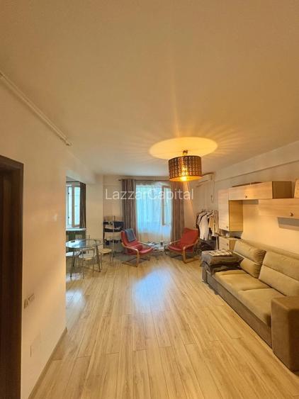 Studio- Parcul Carol - 2