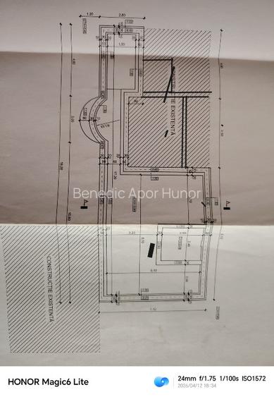 Casa de vanzare pe DN 11 - 6