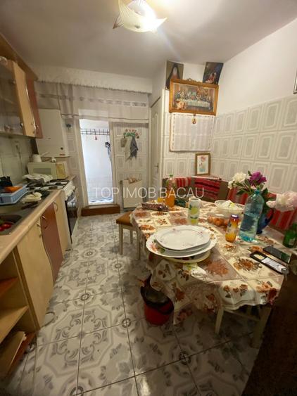 3 decomandate parter inalt cu centrala zona Orizont - 7