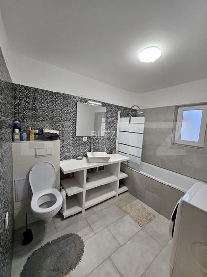 Apartament semidecomandat cu 3 camere, 61 mp utili, parcare, zona Terra - 14