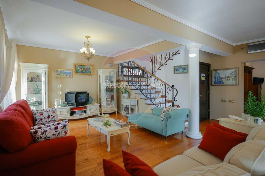 Vilă mediteraneană cu 5 camere, Dealuri Oradea - 4