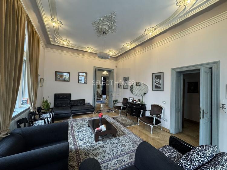 Vila istorica de vanzare in zona *Unirii* | 21 camere | curte, garaj - 6