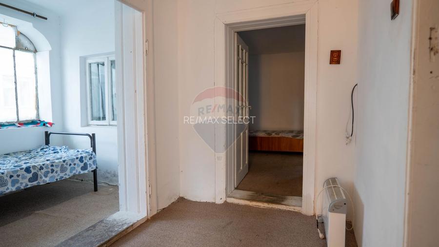 Vanzare casa si teren intravilan, langa A1 - Ungureni/ jd. Dambovita - 2