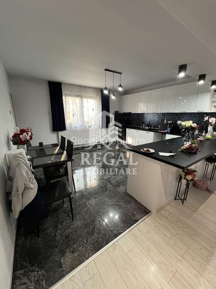 Casă modernă tip duplex, ideală pentru 2 familii – in loc. Strei - 17