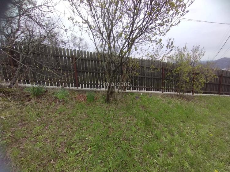 Casa cu teren de vanzare . - 16
