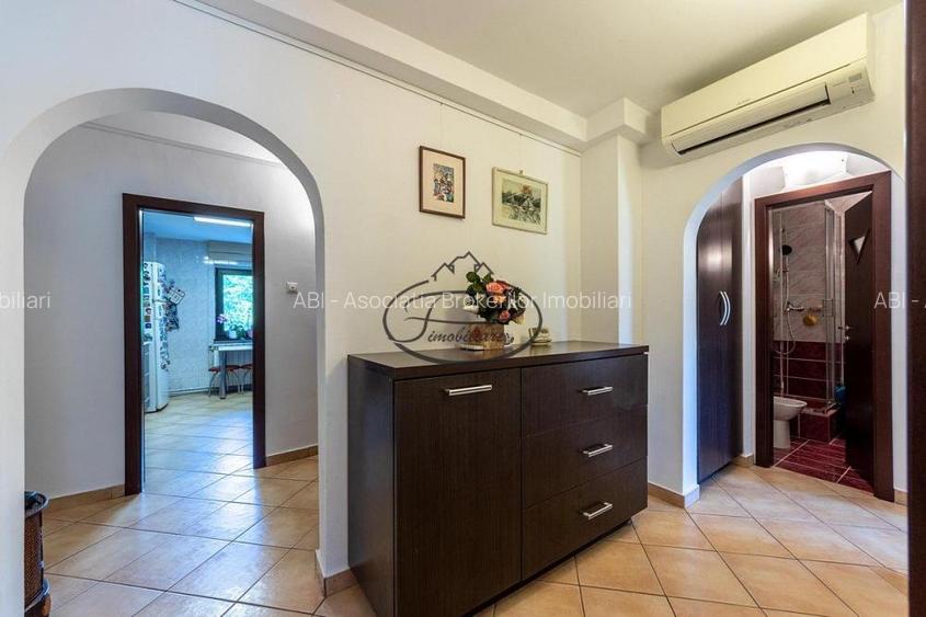 Aviatiei, apartament 4 camere, decomandat   loc ADP - 7