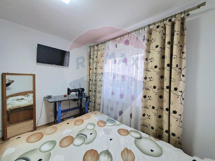 Apartament 2 camere de vânzare Vlaicu parter centrala gaz. Comision 0% - 8