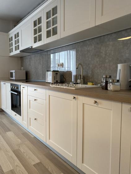 Apartament 2 camere, zona centrala - Scala Center, garaj - 12