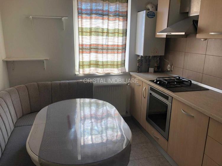 3 camere decomandat, centrala proprie, parcare, etaj 1 - 7
