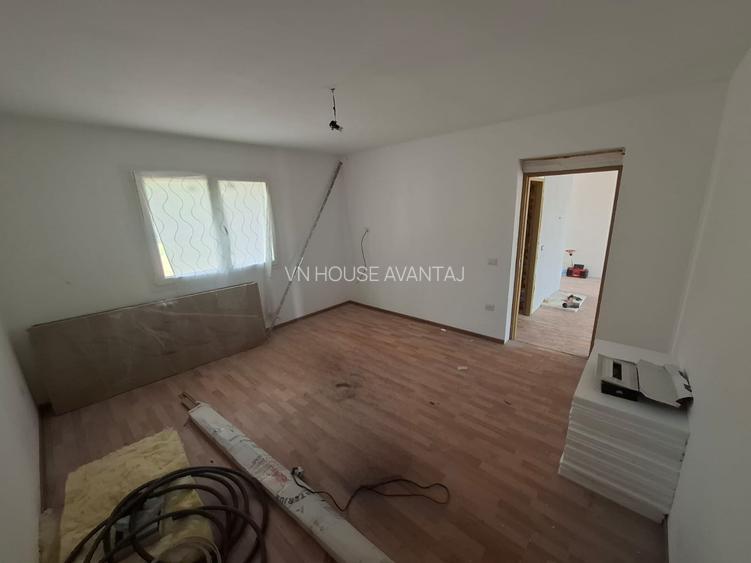 Casa de vanzare Botarlau - 9