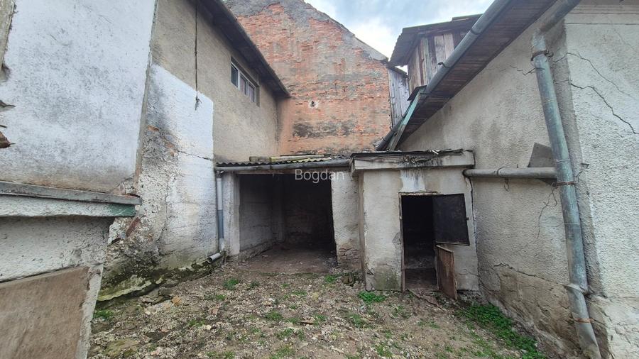 Vând casă în Aiud, zona pieței - 2