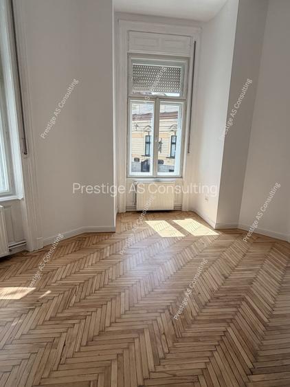 Spatiu Birou | 3 Camere | Zona Centrala | Cladire Istorica - 4