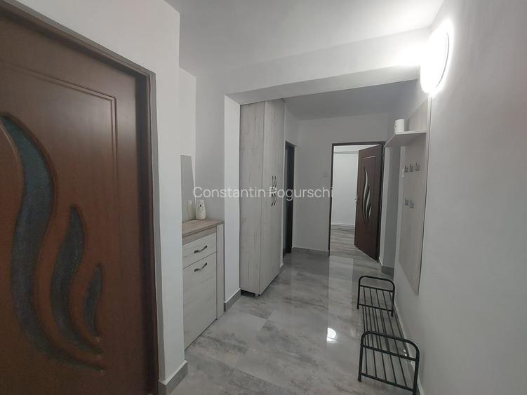 Vând Apartament 2 camere transformat în 3 camere cu terasa și gradina - 2
