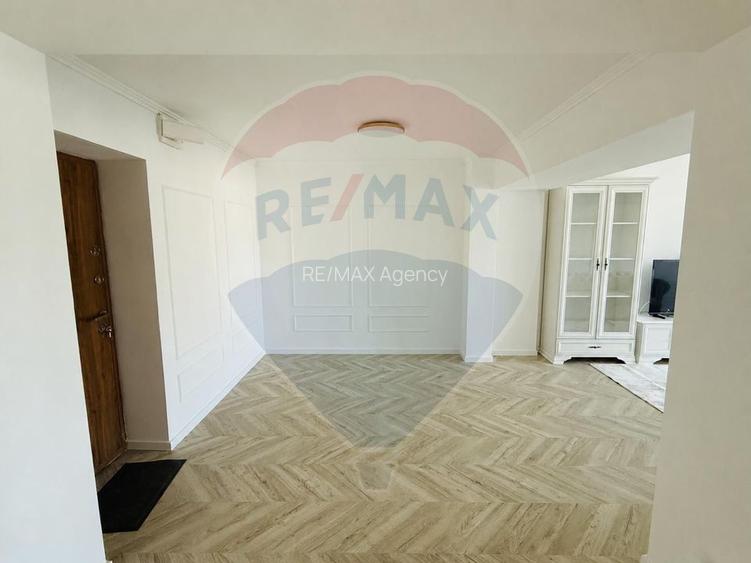 Apartament cu 3 camere de închiriat - 8