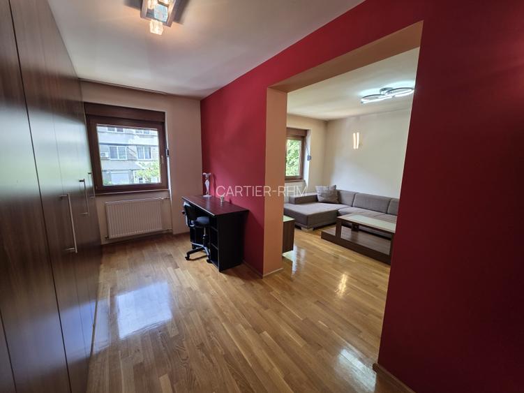 🏡 Apartament cu 4 camere situat în zona Facultății de Medicină- 2475 - 17