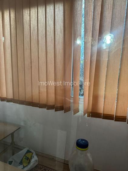 Girocului-Spitalul judetean | 3 Camere | Decomandat | Centrala proprie | Boxa - 6