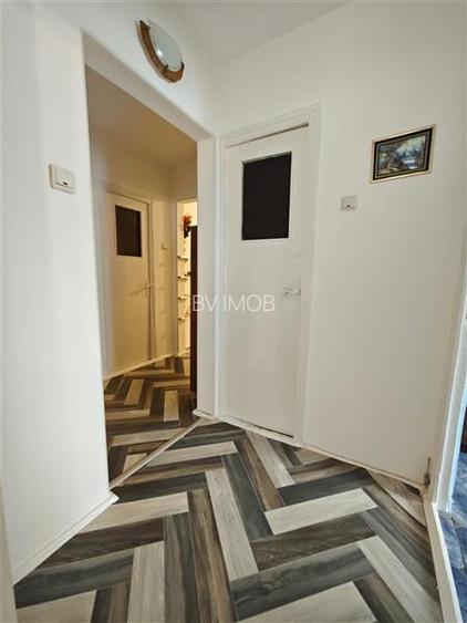 Vanzare apartament 4 camere, decomandat, zona Faget - 17