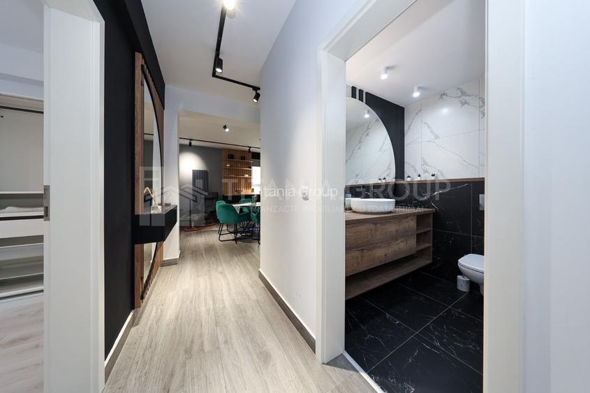 Apartament cu 3 camere, 2 bai, mobilat lux , parcare - zona Coresi - 16