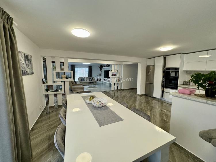 Casă Spațioasă de Vânzare în Ghimbav | Două Apartamente | Teren 579 mp - 6