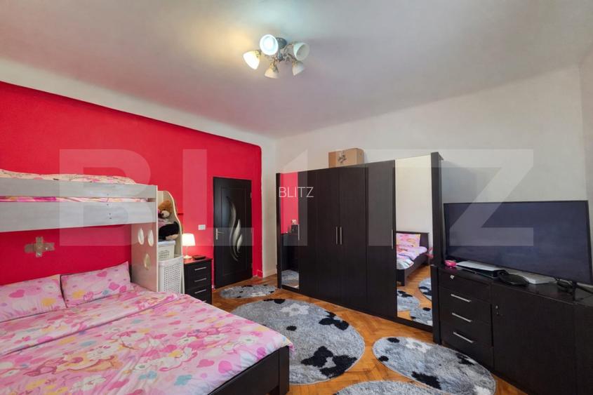 Apartament 2 camere, decomandat, 63 mp, Zona Piata 1 Mai !  - 2