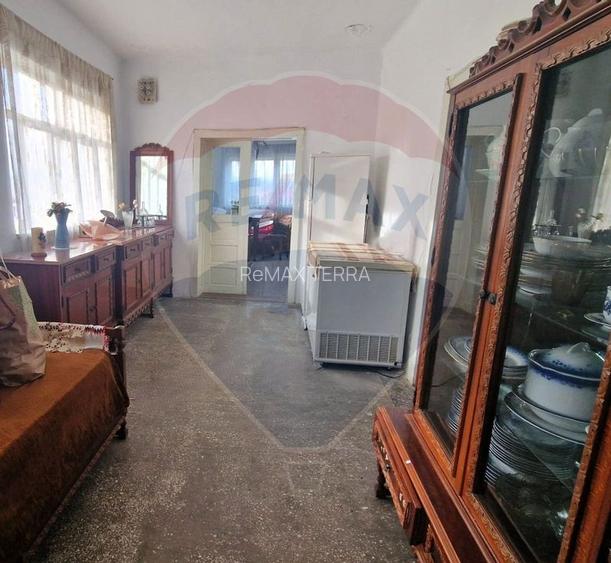 Casa de vanzare in Chelinta, jud. Maramures – teren generos - 6