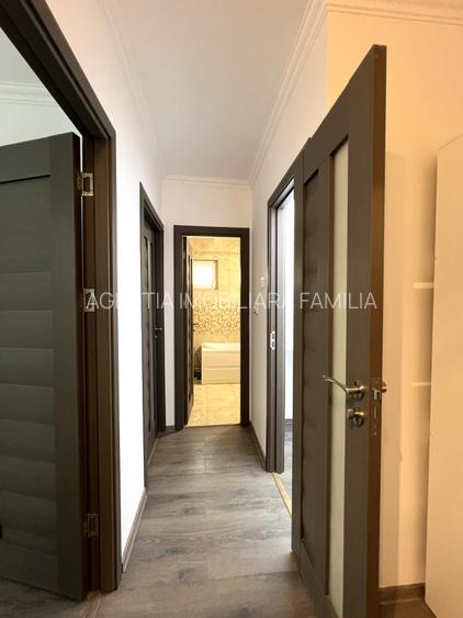 Apartament recent renovat, 3 camere decomandate, etaj 2 din 4, Piata Centrala - 10