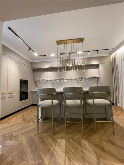 Vila tip duplex P+2   Scoala Americana   comision 0 - 10