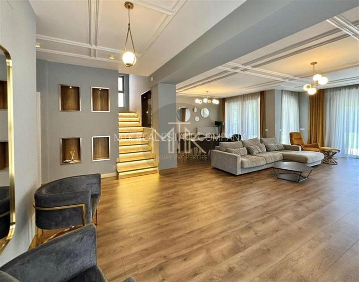 VILA INDIVIDUALA de LUX in Complex | 8 camere | Mobilata&utilata | 4 locuri de p - 4