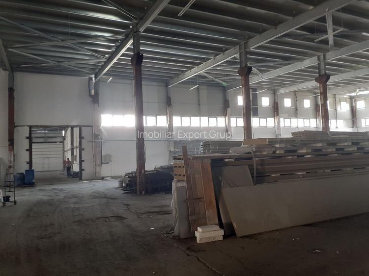 Hala renovata situata in zona Progresul - 11