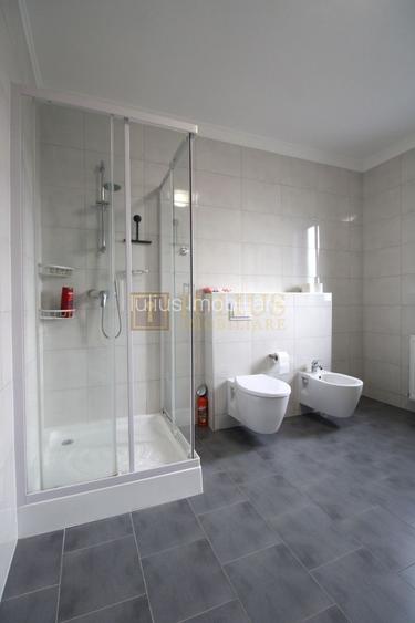 Casa Giroc, 4 camere, 2 bai, curte interioara. - 14