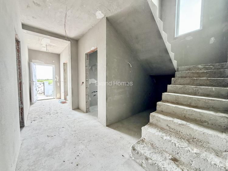 Duplex 4 camere | 104 mp | intimitate + curte amenajata | Mosnita - 13