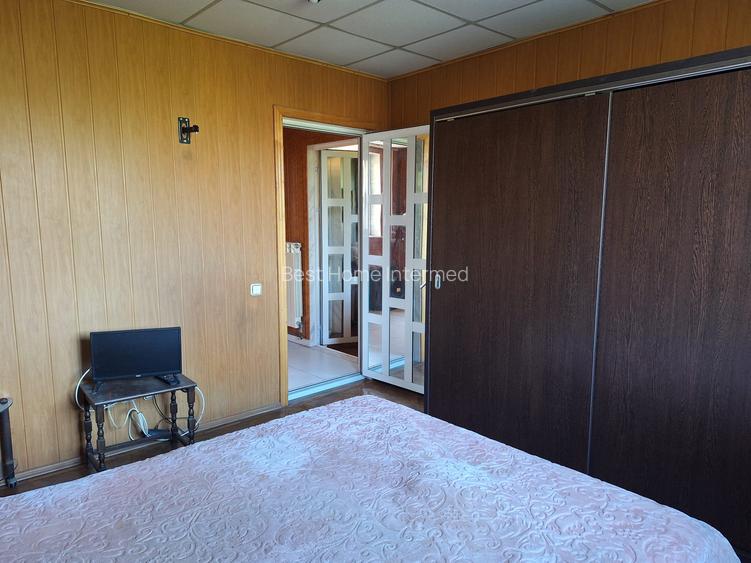 Tomis Nord, Satul de Vacanta, 3 camere circulare, 125.000 Euro - 2