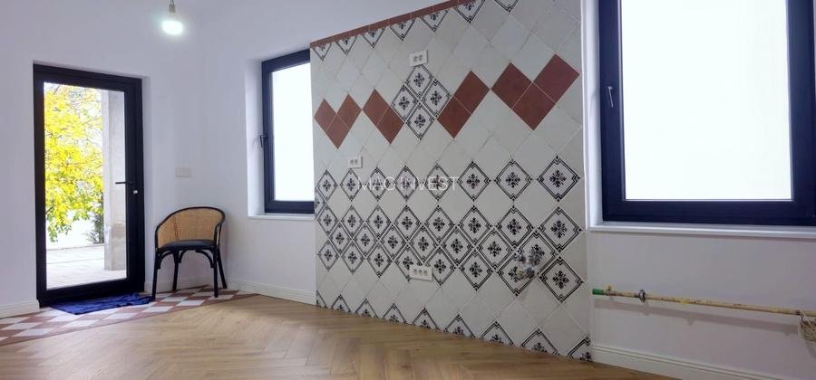 Casă renovată integral – ideală pentru birou/cabinet, sediu de firma - 15