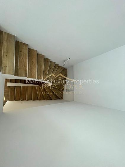 Impressive Penthouse-Triplex ** Green Building***/ 3 parking / Stefan Cel Mare - 23