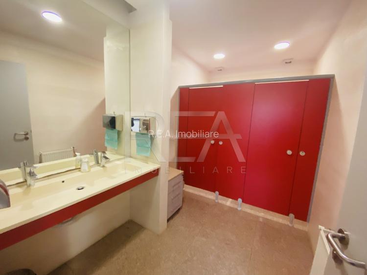 Cladire de birouri moderna P+2 cu terasa, depozit, parcare, metrou - 22