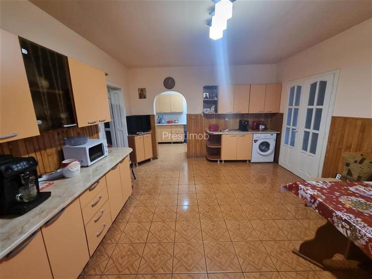 Casa de vanzare 4 camere  (+4 semifinisate ),12 arii teren, Unirii, Mures - 15