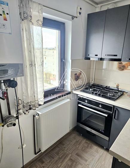 Garsonieră de vânzare în Rovinari – complet renovată, mobilată modern! - 5