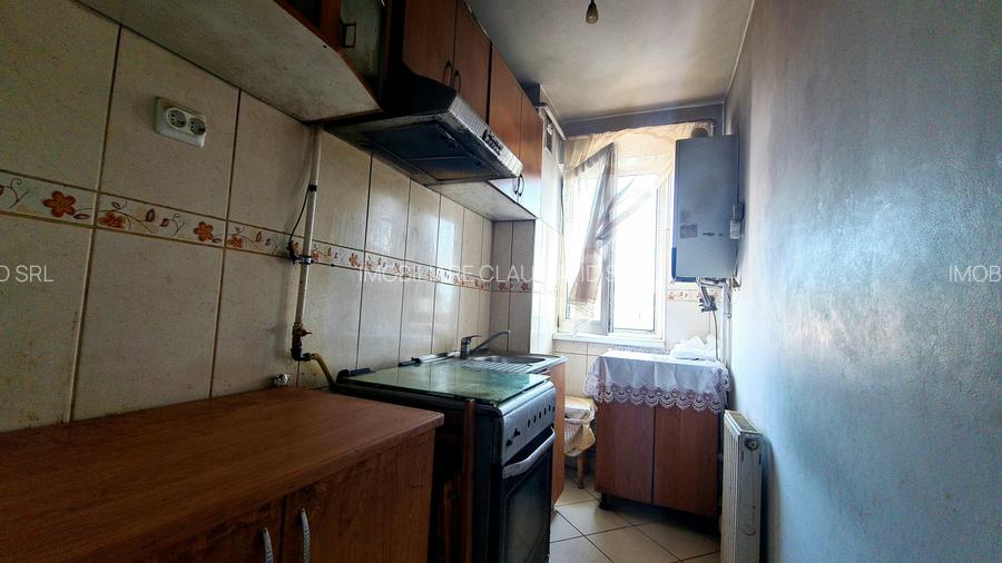 APARTAMENT 2 CAMERE SEMIDECOMANDAT ET 3 - 8
