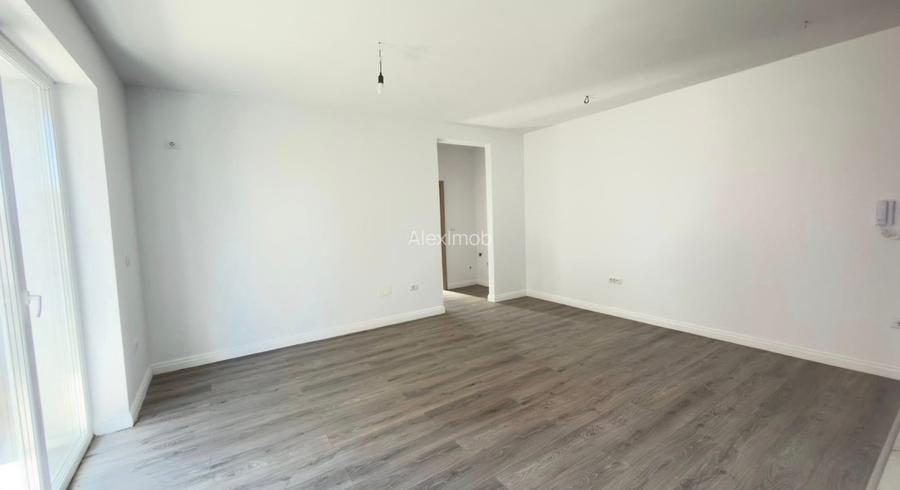 Inchiriez apartament 2 camere/Giroc - 3