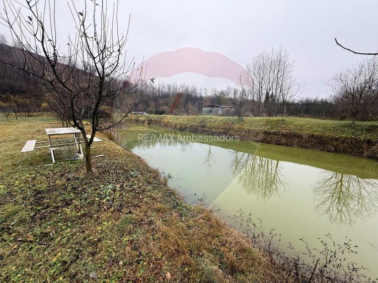 Casă / Vilă cu 5 camere de vânzare - 4