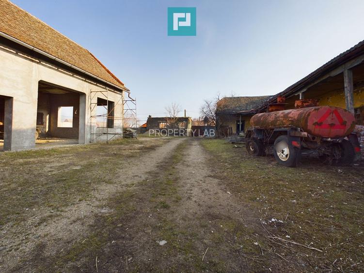 Teren și hale pe Calea Aradului din Periam - 12