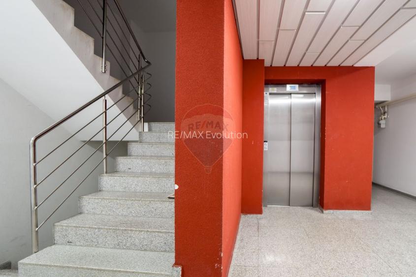 Apartament 3 camere cu 2 locuri de parcare si boxa Coresi - 22